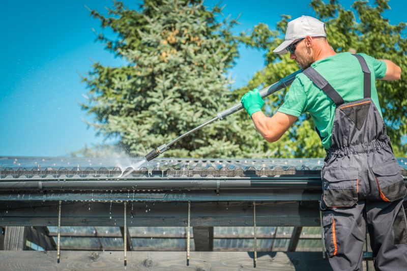 Roof Gutter Cleaning in Rochester, NY